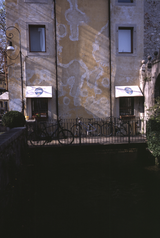 Stacks Image 706
